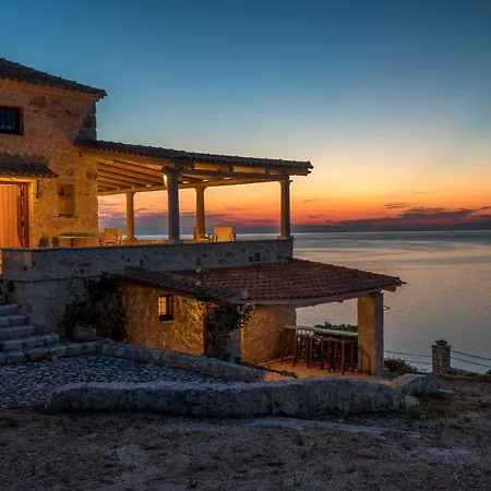Villa Blue Caves - Exceptional With Private Pools Direct Access To The Sea Korithion