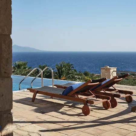 Villa Blue Caves - Exceptional With Private Pools Direct Access To The Sea Korithion