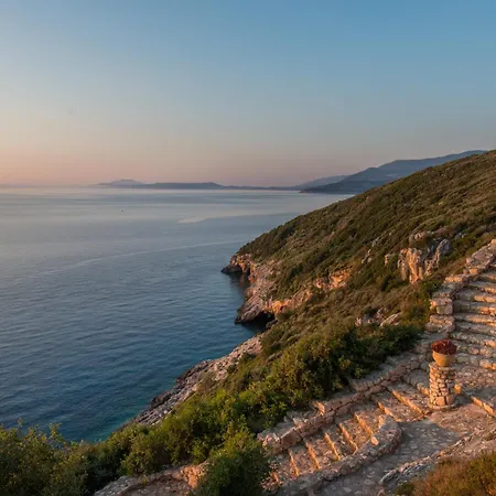 Blue Caves - Exceptional With Private Pools Direct Access To The Sea Korithion