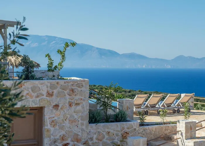 Blue Caves - Exceptional With Private Pools Direct Access To The Sea Коритион