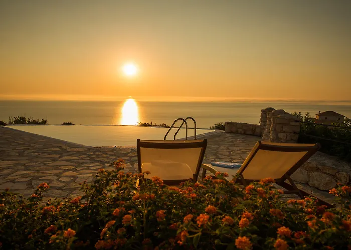 Blue Caves - Exceptional With Private Pools Direct Access To The Sea * Коритион