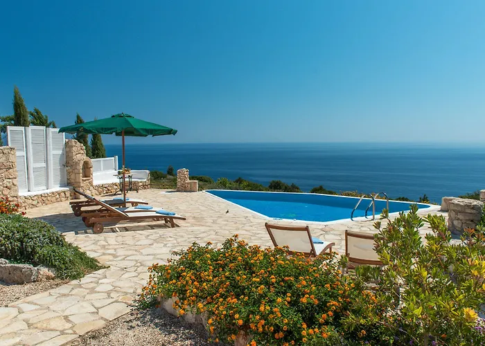 Вилла Blue Caves - Exceptional With Private Pools Direct Access To The Sea Коритион