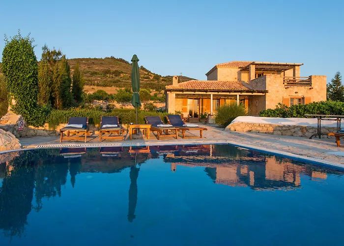 Blue Caves - Exceptional With Private Pools Direct Access To The Sea * Коритион