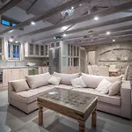 Blue Caves - Exceptional With Private Pools Direct Access To The Sea * Koríthi
