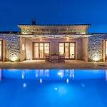 Blue Caves - Exceptional With Private Pools Direct Access To The Sea Koríthi