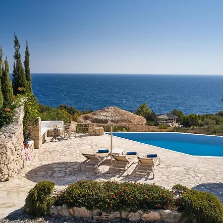 Blue Caves - Exceptional With Private Pools Direct Access To The Sea * Koríthion