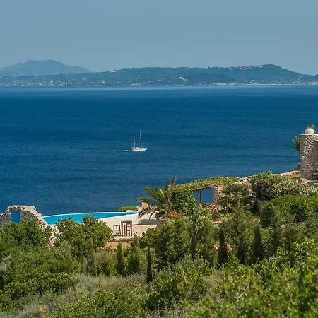 Blue Caves - Exceptional With Private Pools Direct Access To The Sea * Koríthion