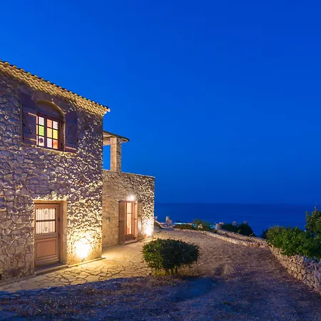 Blue Caves - Exceptional With Private Pools Direct Access To The Sea Koríthion