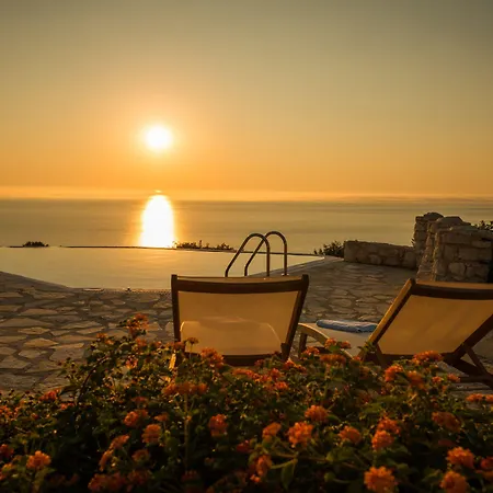 Blue Caves - Exceptional With Private Pools Direct Access To The Sea * Koríthion