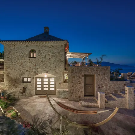 Villa Blue Caves - Exceptional With Private Pools Direct Access To The Sea Koríthion