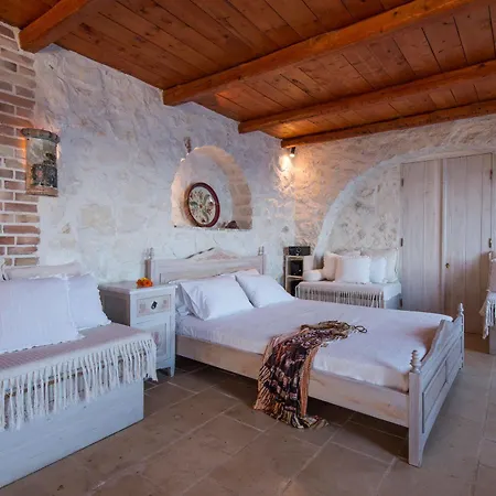 Blue Caves - Exceptional With Private Pools Direct Access To The Sea *